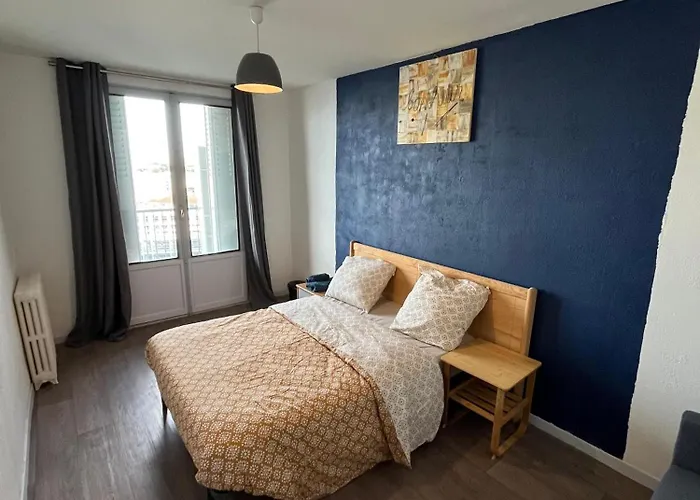 Apartament Chez Bryan *