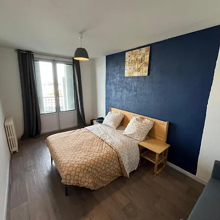 Apartament Chez Bryan *